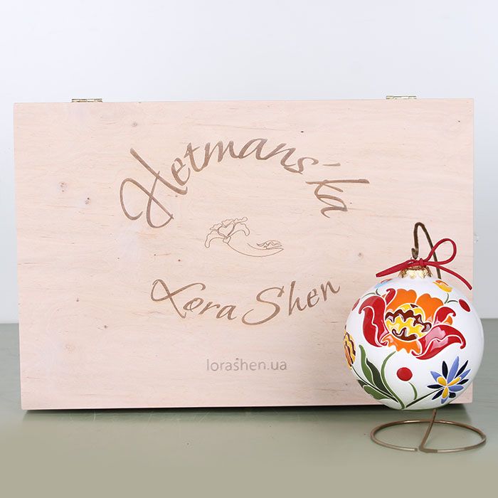 طقم لوراشين "تطريز هيتمان" المكون من 6 كرات عيد ميلاد سيراميكية مرسومة يدويًا - فن شعبي باروكي متعدد الألوان