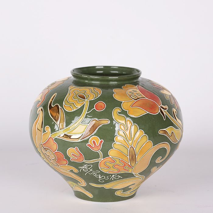 LoraShen 'Hetman Embroidery' Small Horshchyk Ceramic Vase – Gilded Folk Art Accent (Deep Green & Gold)