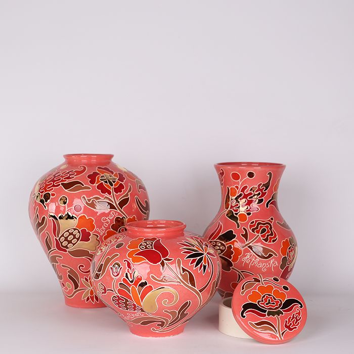 LoraShen 'Hetmans’ka' مجموعة تزيين خزفية مكونة من 4 قطع (أحمر) – مجموعة داخلية مرسومة يدويًا بالكامل