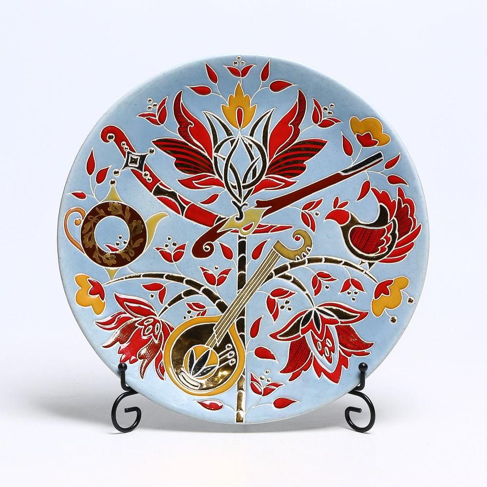 LoraShen 'أسطورة القوزاق ماماي' طبق – خزف مطلي يدويًا مع ذهب 24 قيراط