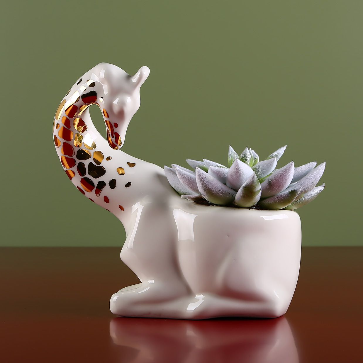 أصيص زرافة سيراميك بلون أبيض وذهبي - لوراشين أنيمال لاند
